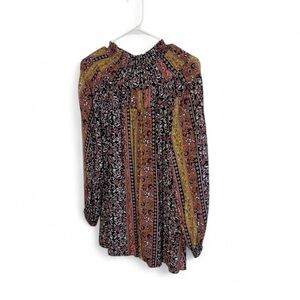 EST. 1946 ( Cato) Floral Print Long Sleeve Top size 22/24